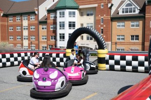 Students ride bumper cars. The Block Party is a long-standing tradition at the Mount, organized by the SGA to offer co-curricular activities at low or no cost to undergraduate students. In addition to the attractions, students enjoyed refreshments from lo