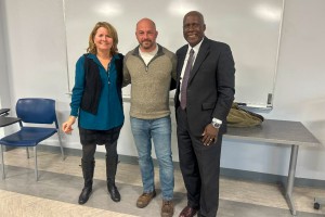 (Left to right) Moira Tolan, professor of Business at Mount Saint Mary College; local entrepreneur Frank Volpe; and Dennis Barnett, lecturer in Operations Management, at a recent presentation for Mount Business students. 