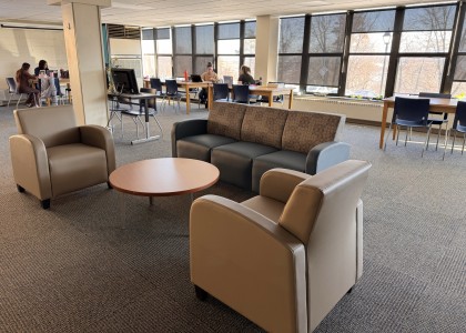 Student lounge in Aquinas Hall